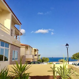 apartamento-playa-blanca-holiday.in-canary-islands.com/